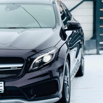 Mercedes GLA — efekt lustra